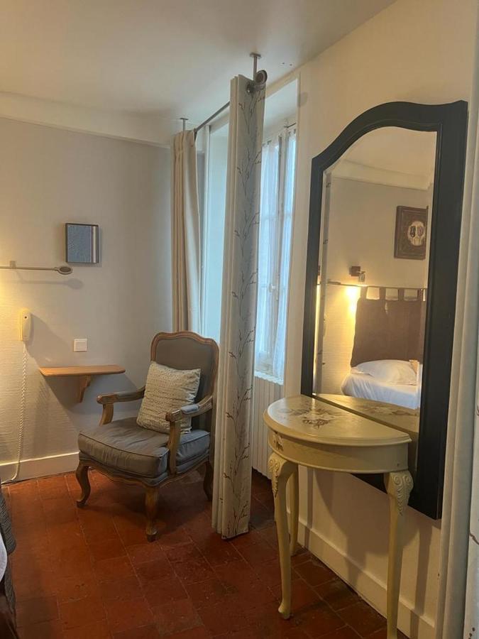 Le Grand Monarque Donzy Hotel Eksteriør billede