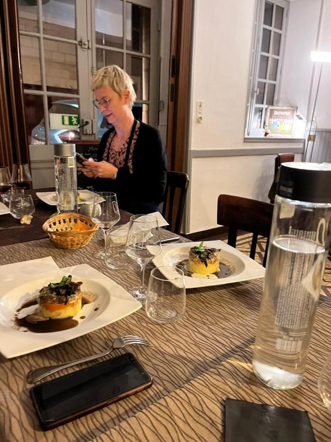 Le Grand Monarque Donzy Hotel Eksteriør billede