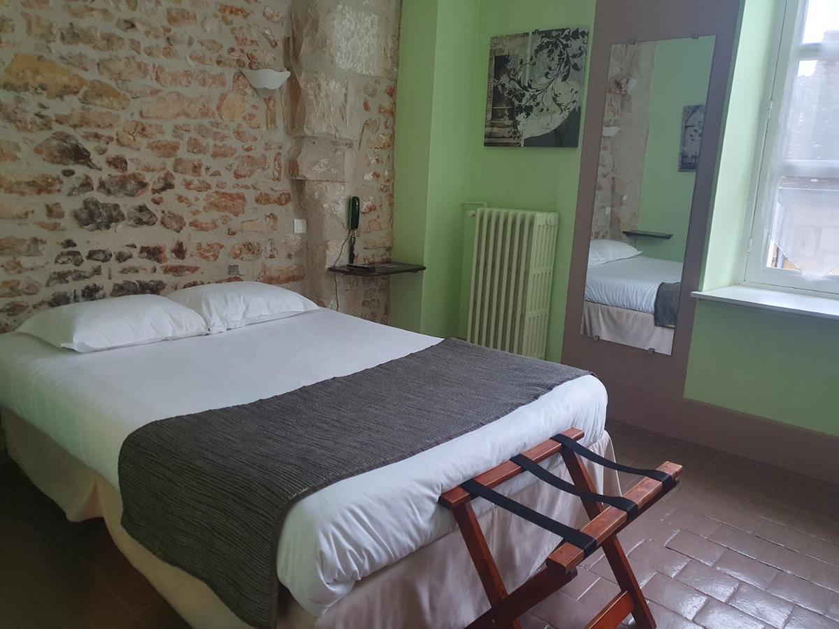 Le Grand Monarque Donzy Hotel Eksteriør billede