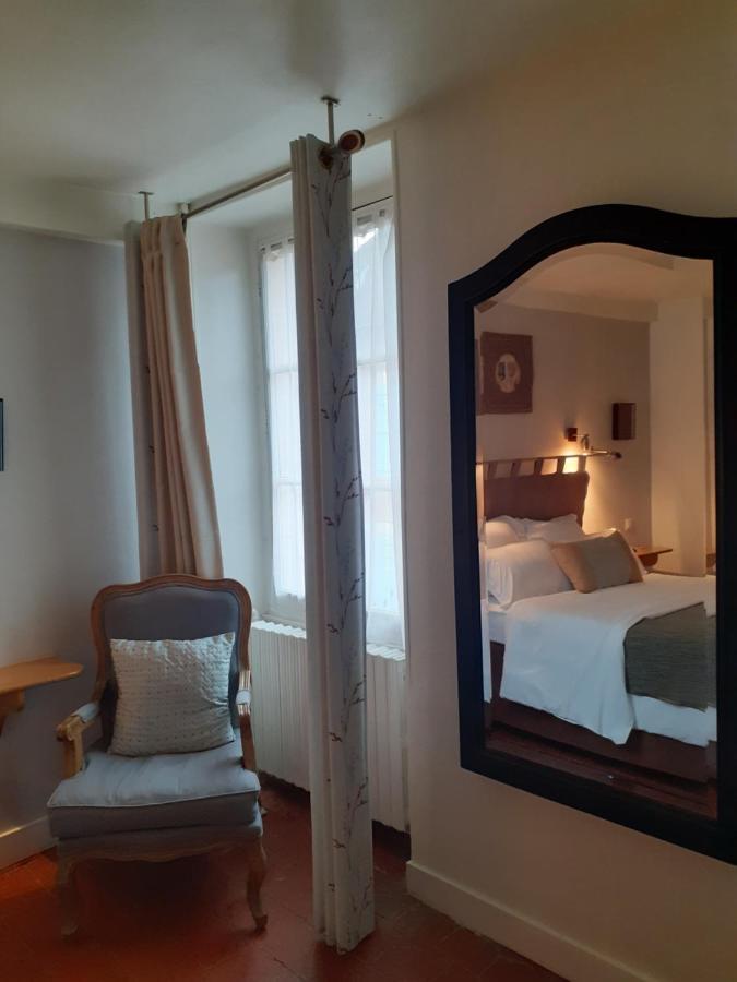 Le Grand Monarque Donzy Hotel Eksteriør billede