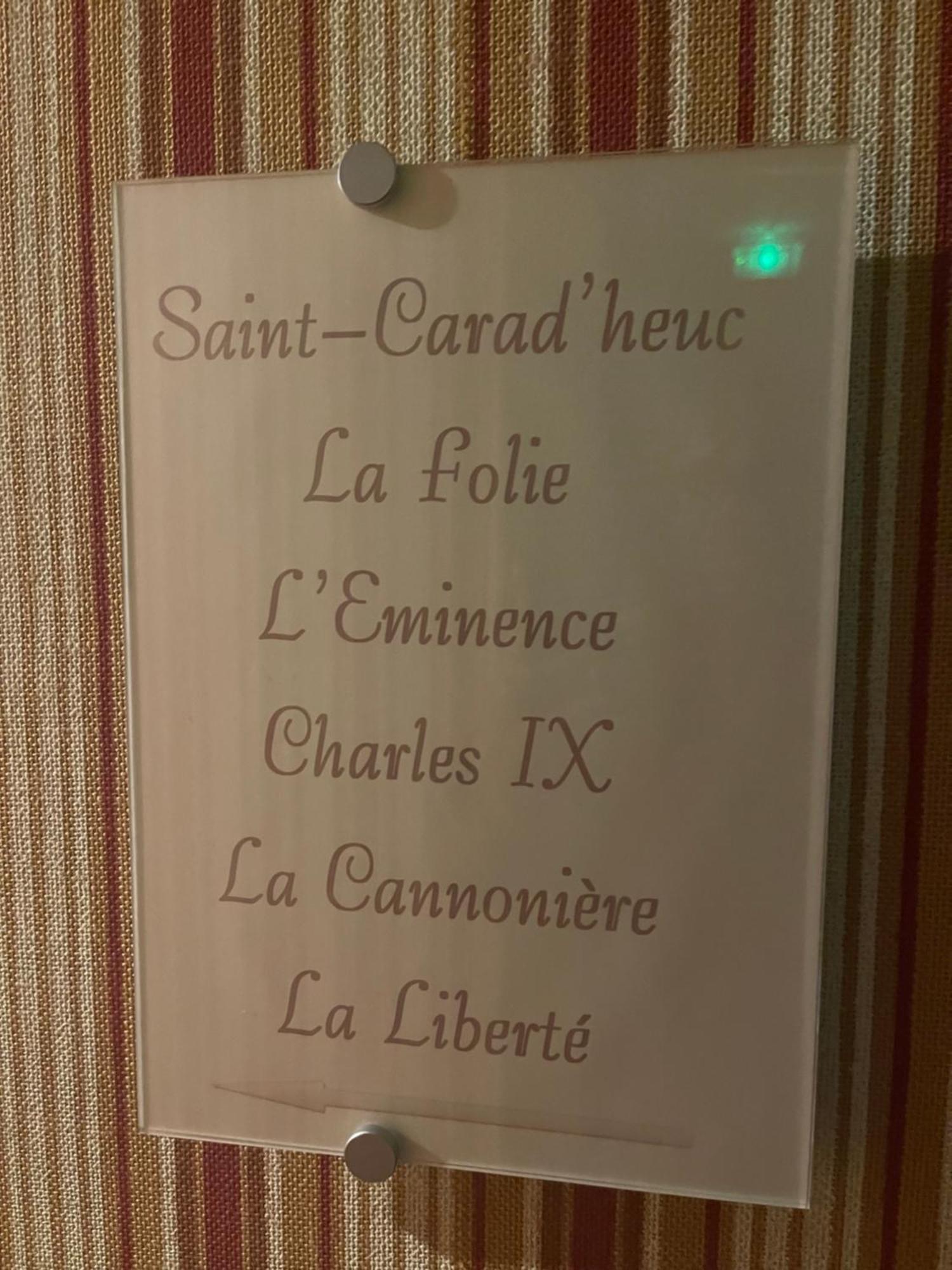 Le Grand Monarque Donzy Hotel Eksteriør billede